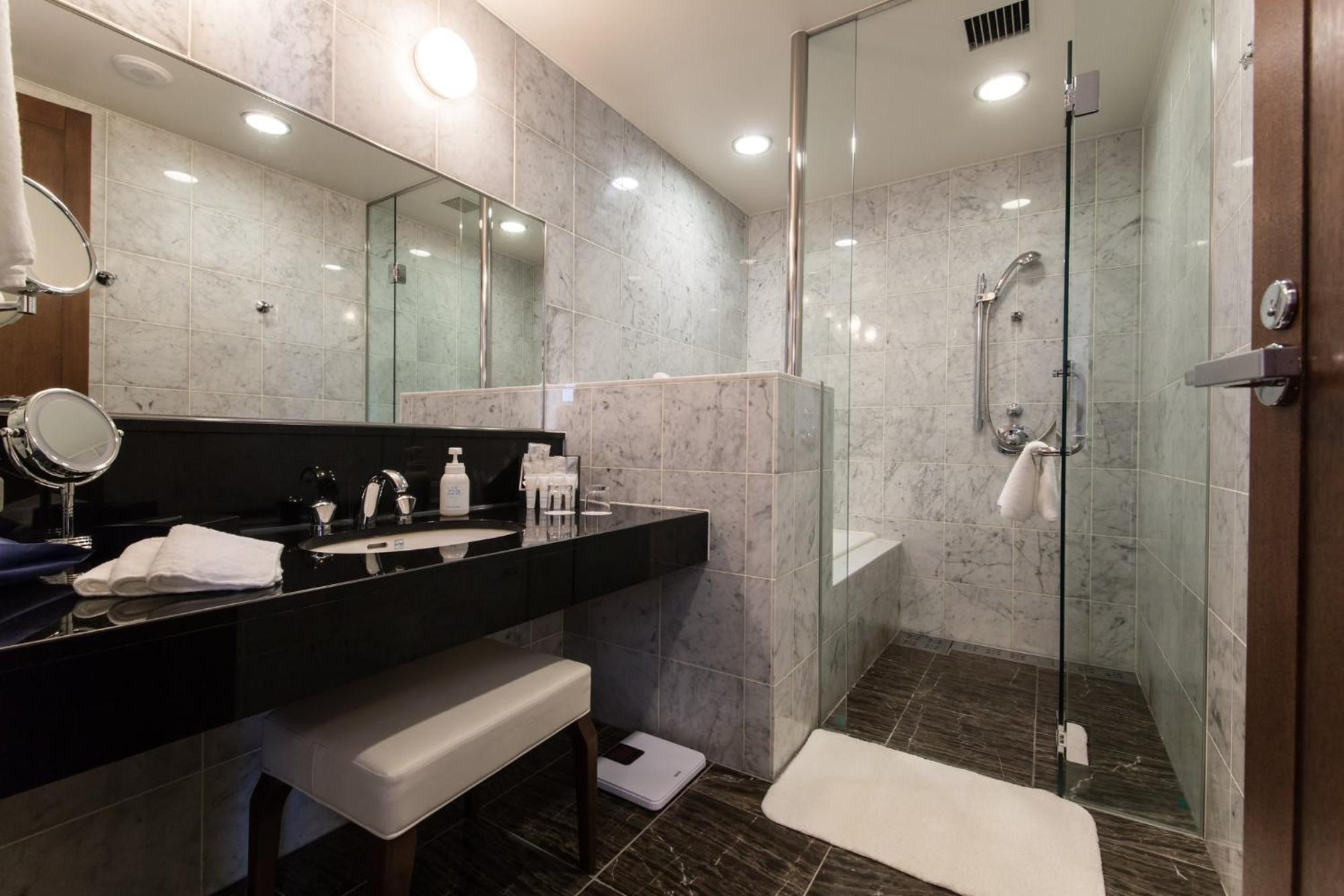 Ana Crowne Plaza Yonago By Ihg Hotel Exterior photo