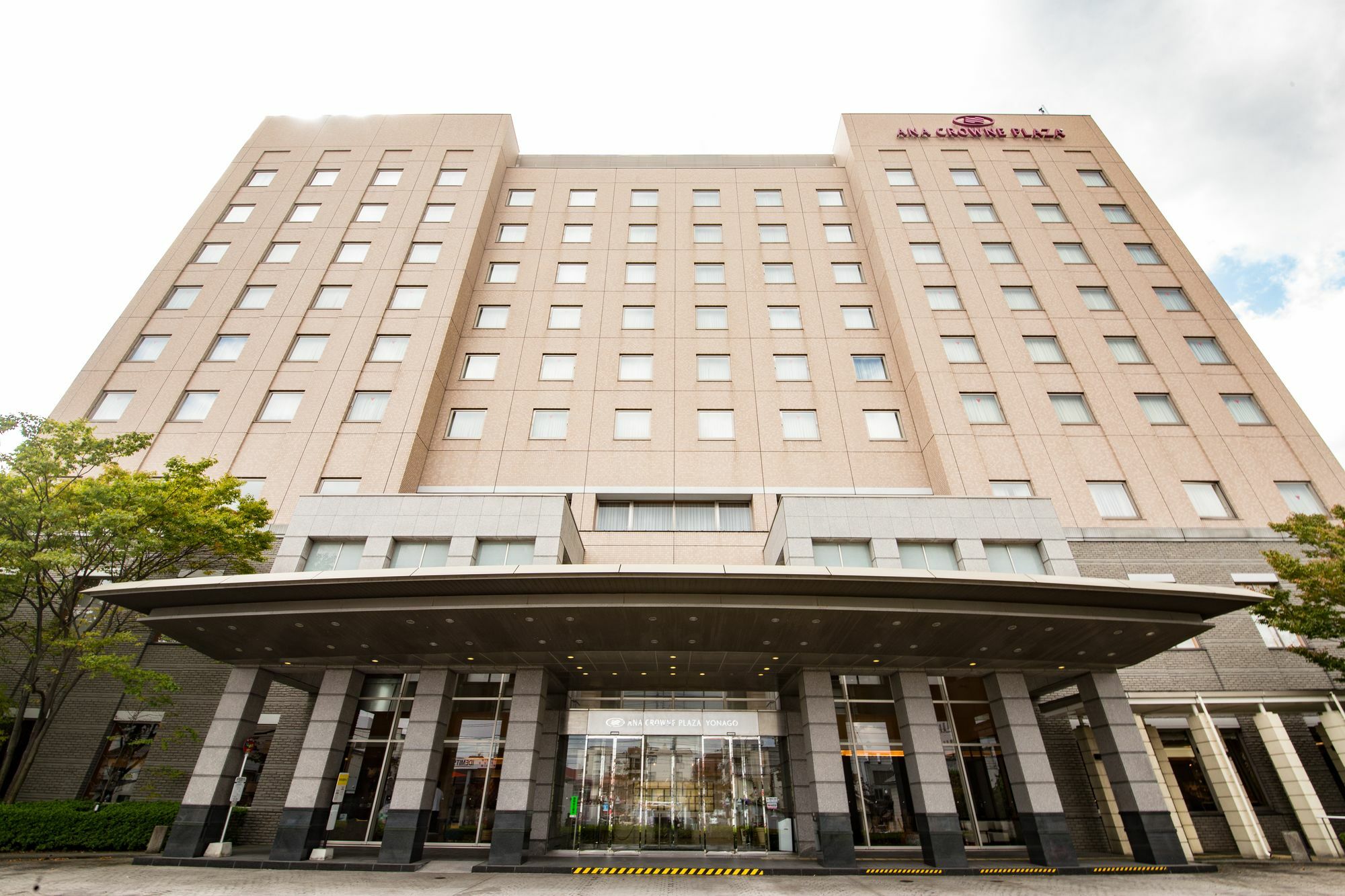 Ana Crowne Plaza Yonago By Ihg Hotel Exterior photo